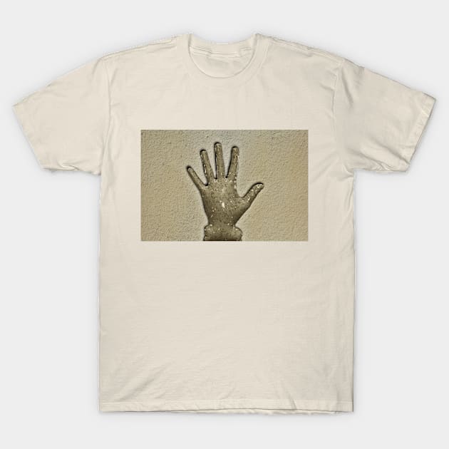 Hand Stop to Plastic T-Shirt by mavicfe